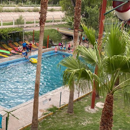 Hotel Y Balneario Ojo Caliente Камарго Экстерьер фото