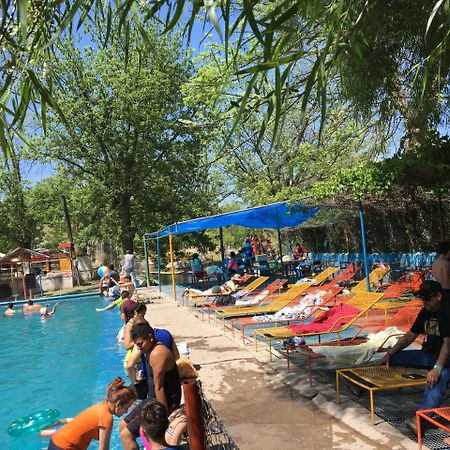 Hotel Y Balneario Ojo Caliente Камарго Экстерьер фото
